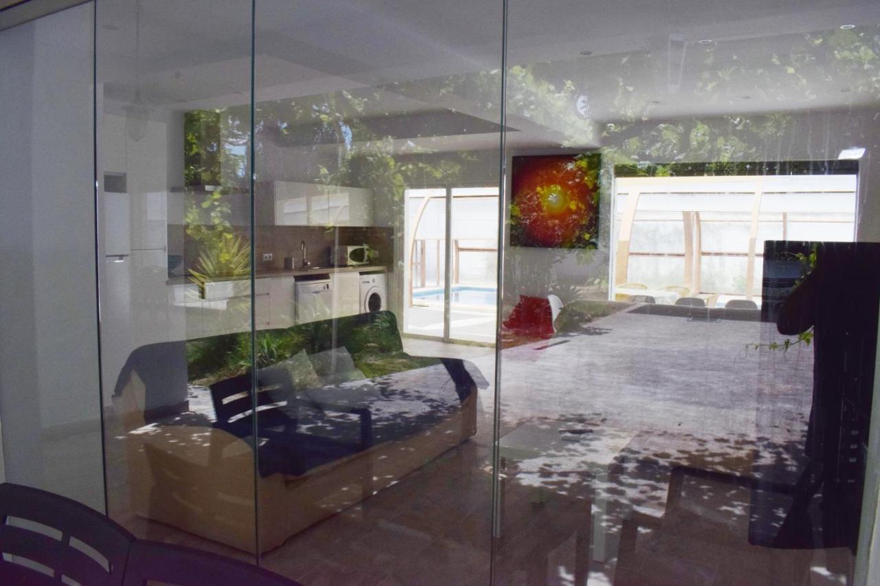 Sancti Petri House *